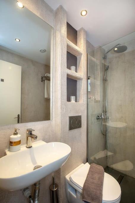 Central Thassos Apartment 3 ภายนอก รูปภาพ