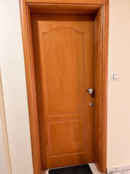 Central Thassos Apartment 3 ภายนอก รูปภาพ